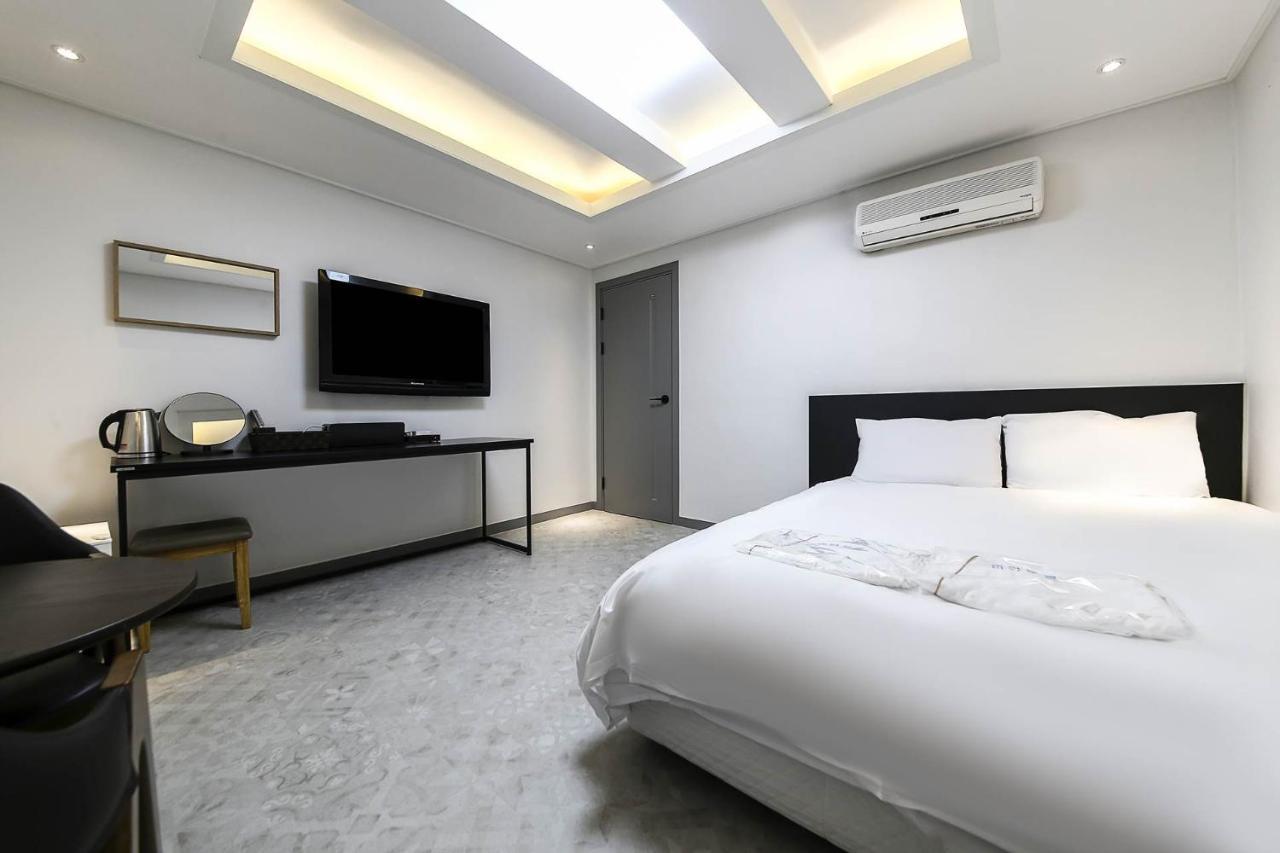 Mi Amor Motel Sokcho Dış mekan fotoğraf